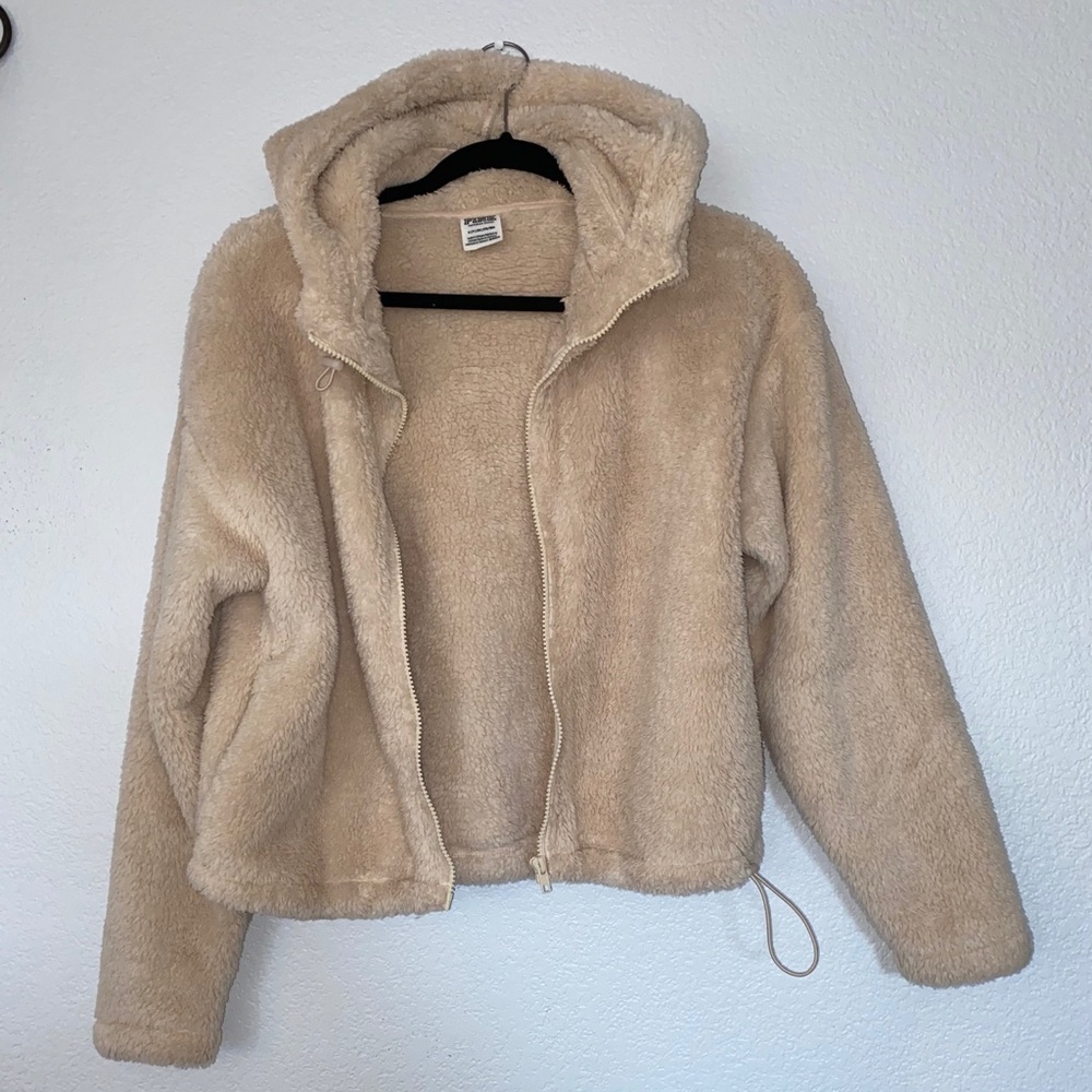 Victoria’s Secret PINK fluffy crop sweater